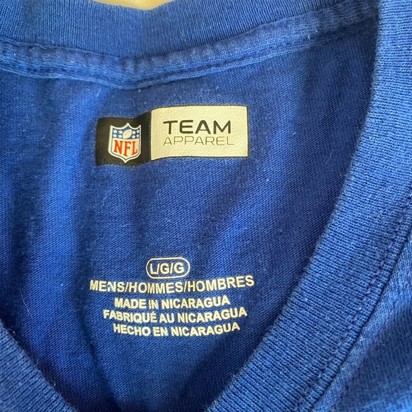 NFL Bills t shirt 🦬 - Picture 3 of 4